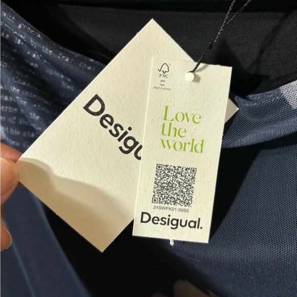 🔥NWT Desigual Newspaper Skirt - Picture 6 of 12